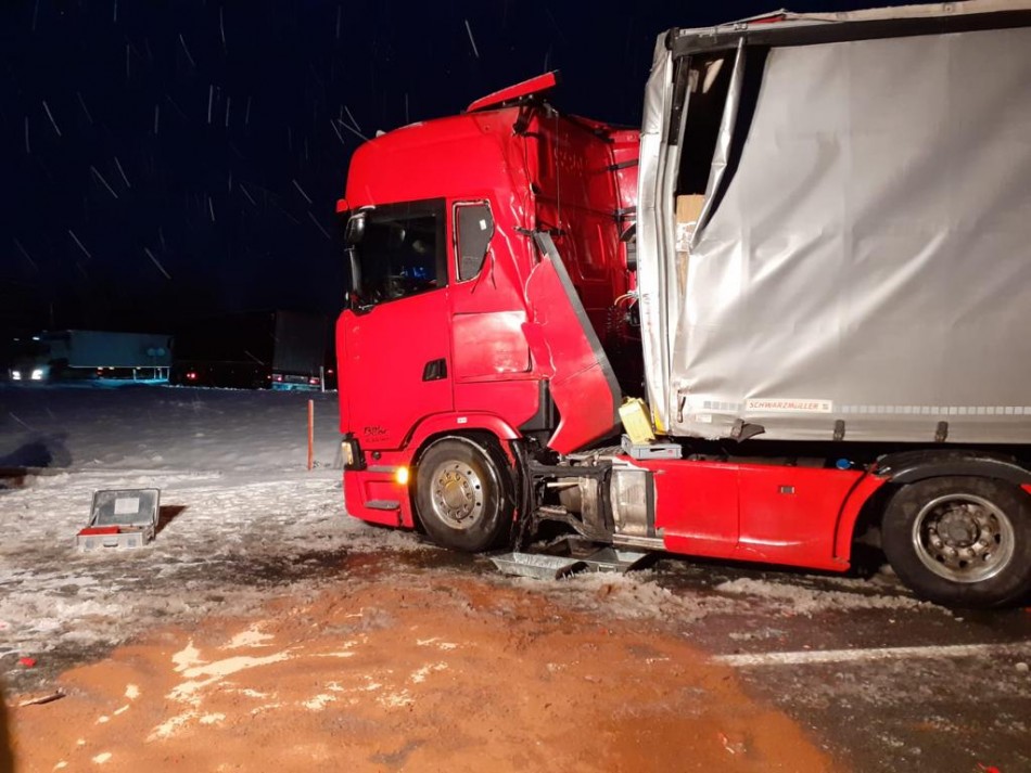 VU A93 bei Schneeglätte