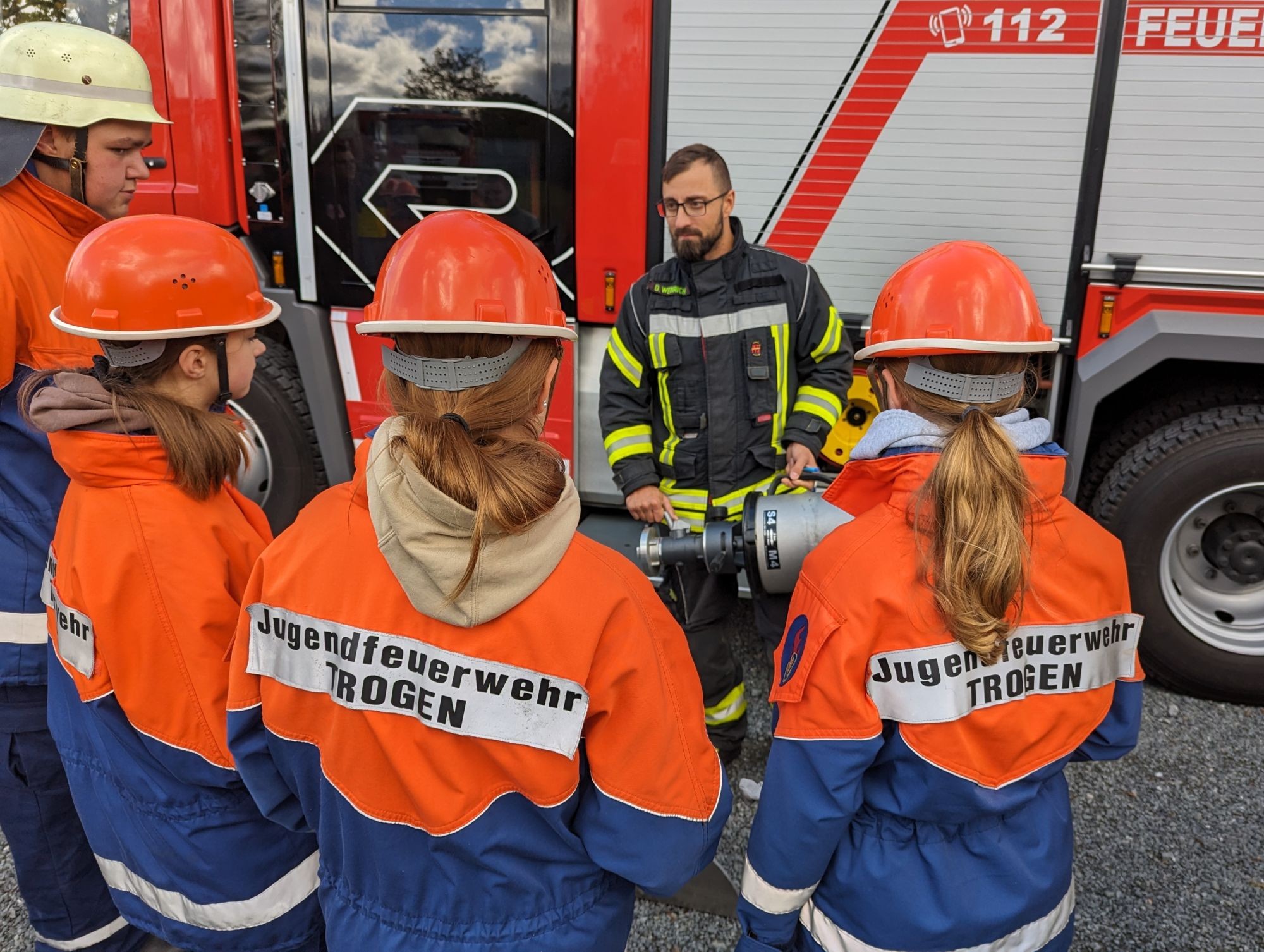 Bei der Abnahme der Jugendflamme in Carlsgrün