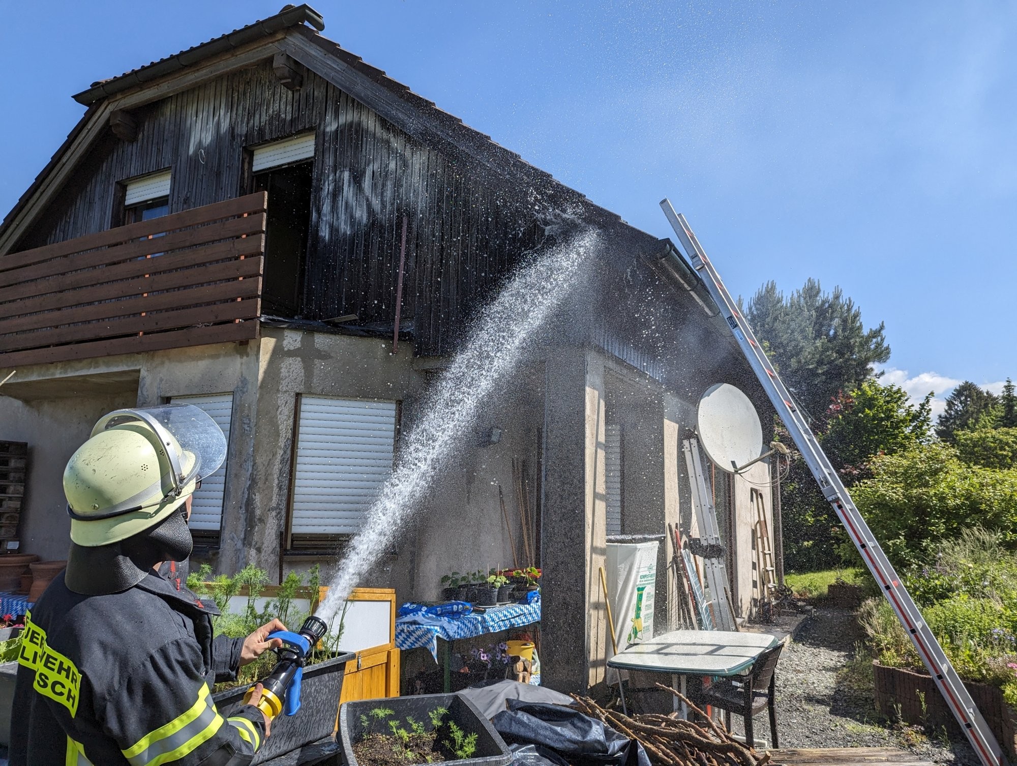 Brand Fassade, Dornweg, Feilitzsch