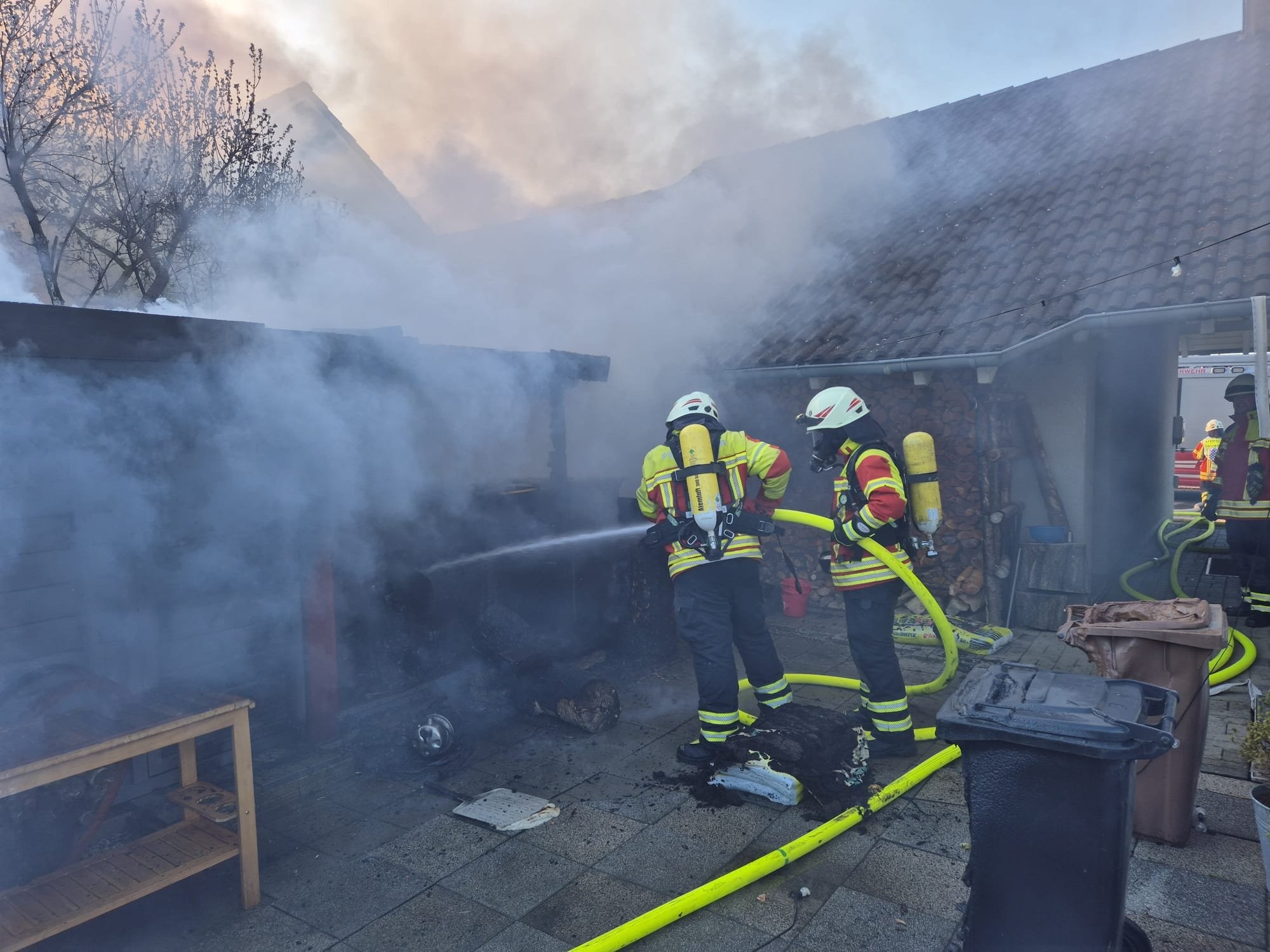 Brand Gartenhütte